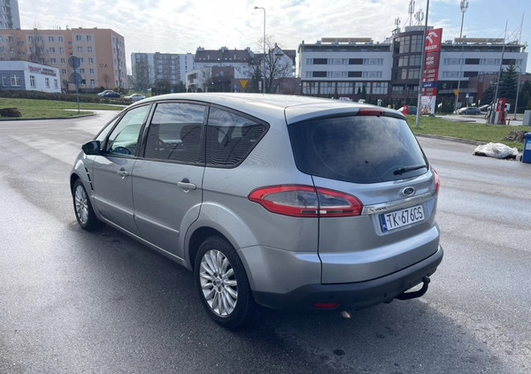 Ford S-Max cena 30900 przebieg: 178940, rok produkcji 2010 z Kielce małe 379